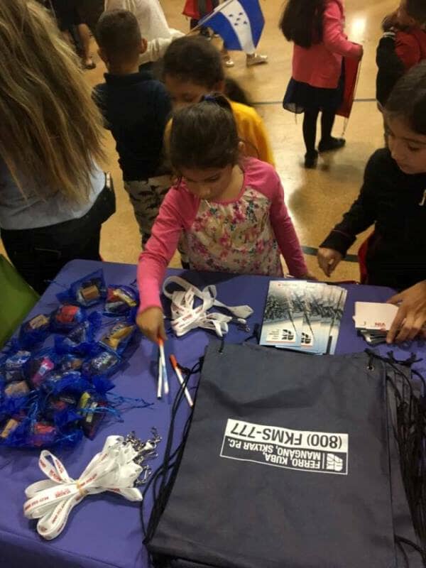 10_27_2017_hispanic_heritage_month_-_park_ave_elementary_school_westbury__20171104_1137598238