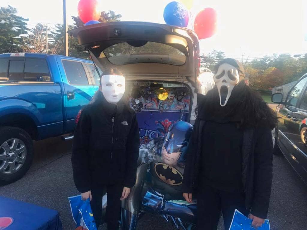 10_31_2017_trunk_or_treat_liga_man__liga_de_justicia_in_brentwood_20171104_1496242910