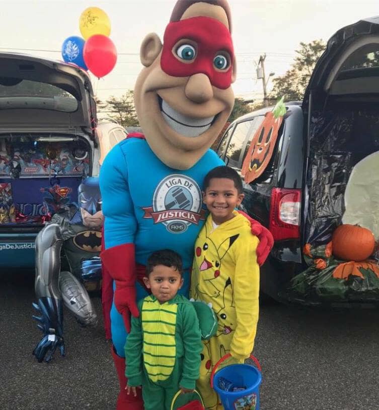 10_31_2017_trunk_or_treat_liga_man__liga_de_justicia_in_brentwood_20171104_1963819486